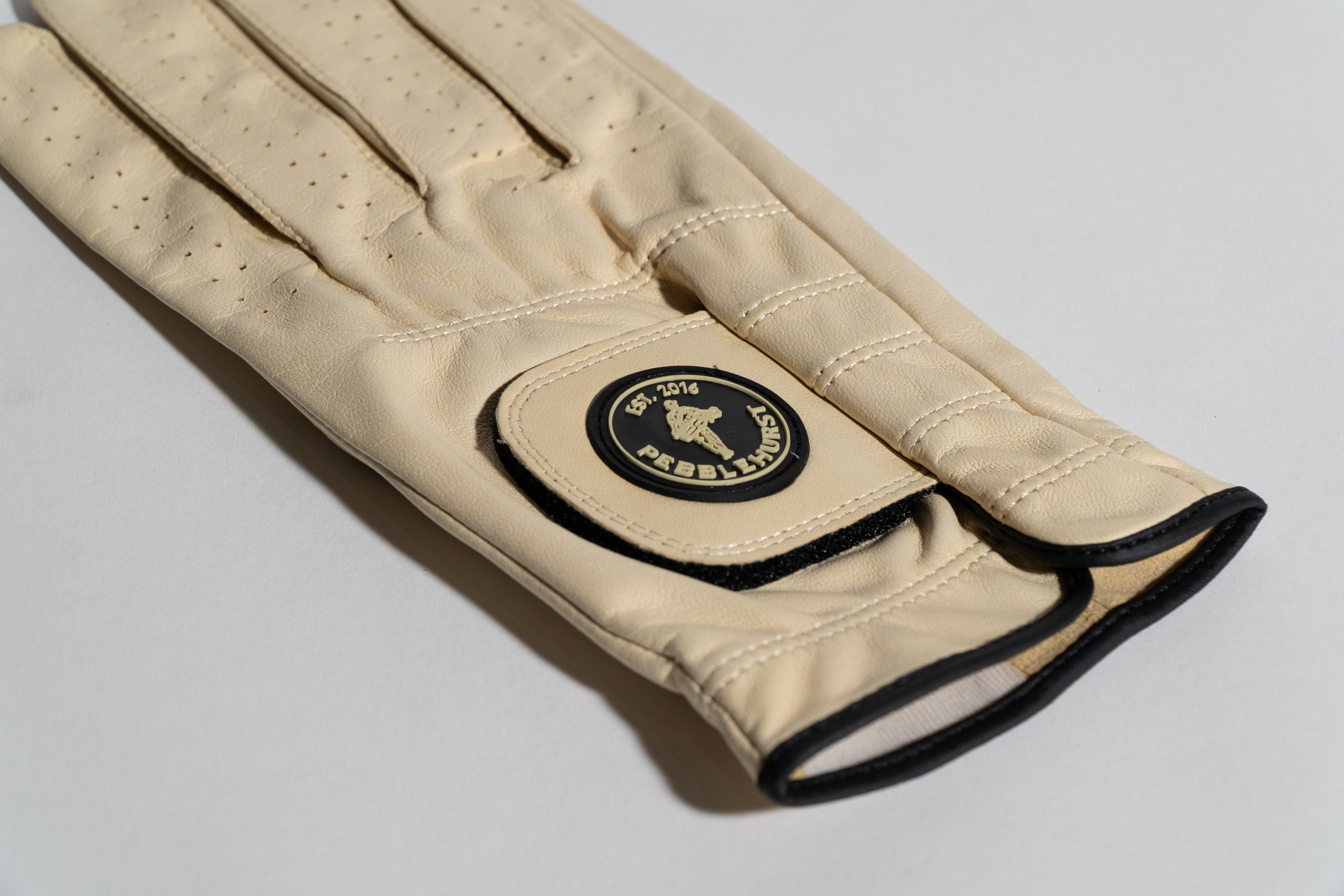 Asher - 'Pebblehurst' Glove