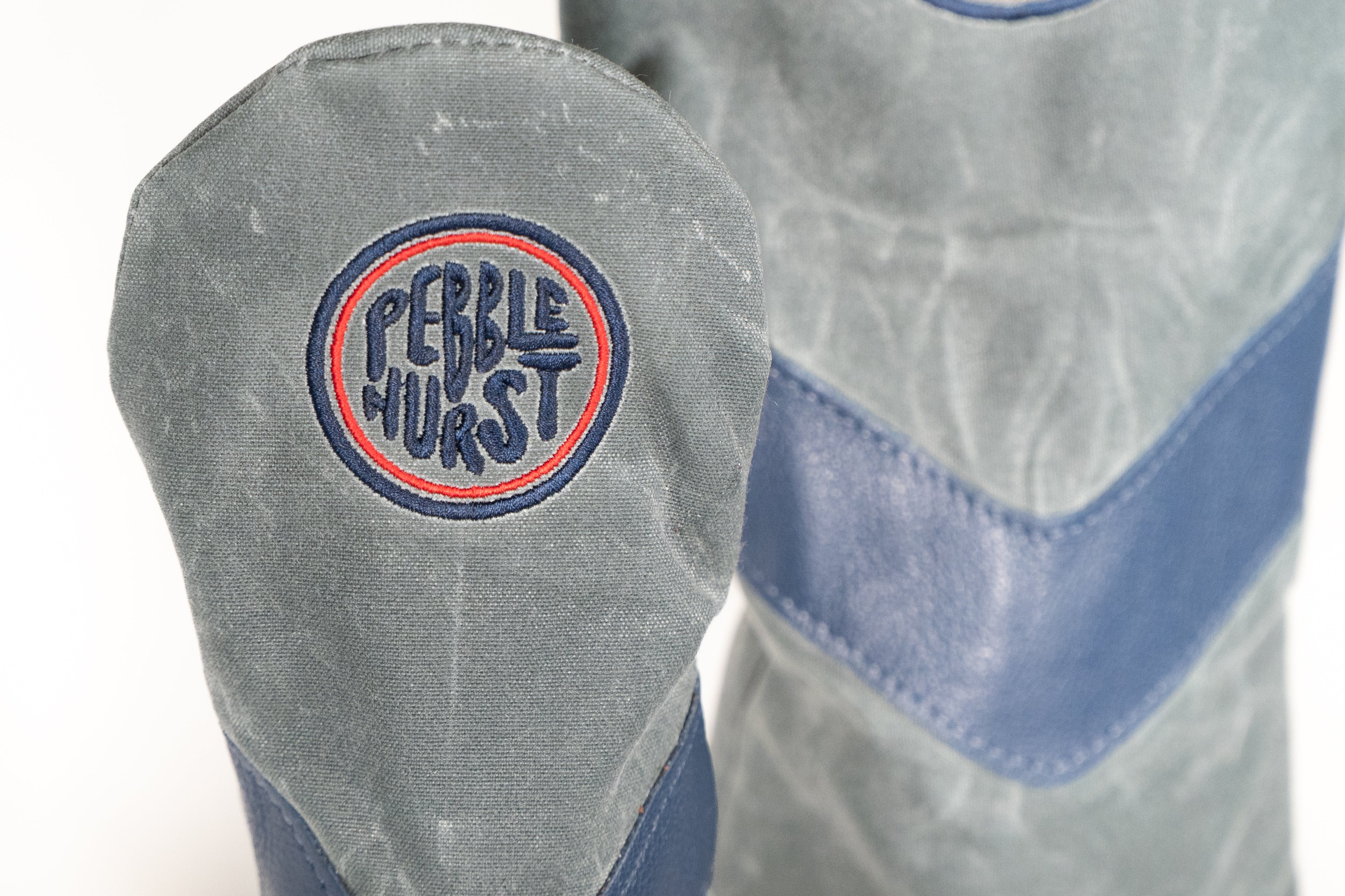 Pebblehurst + Winston Collection - V Stripe "Pebblehurst" Headcover