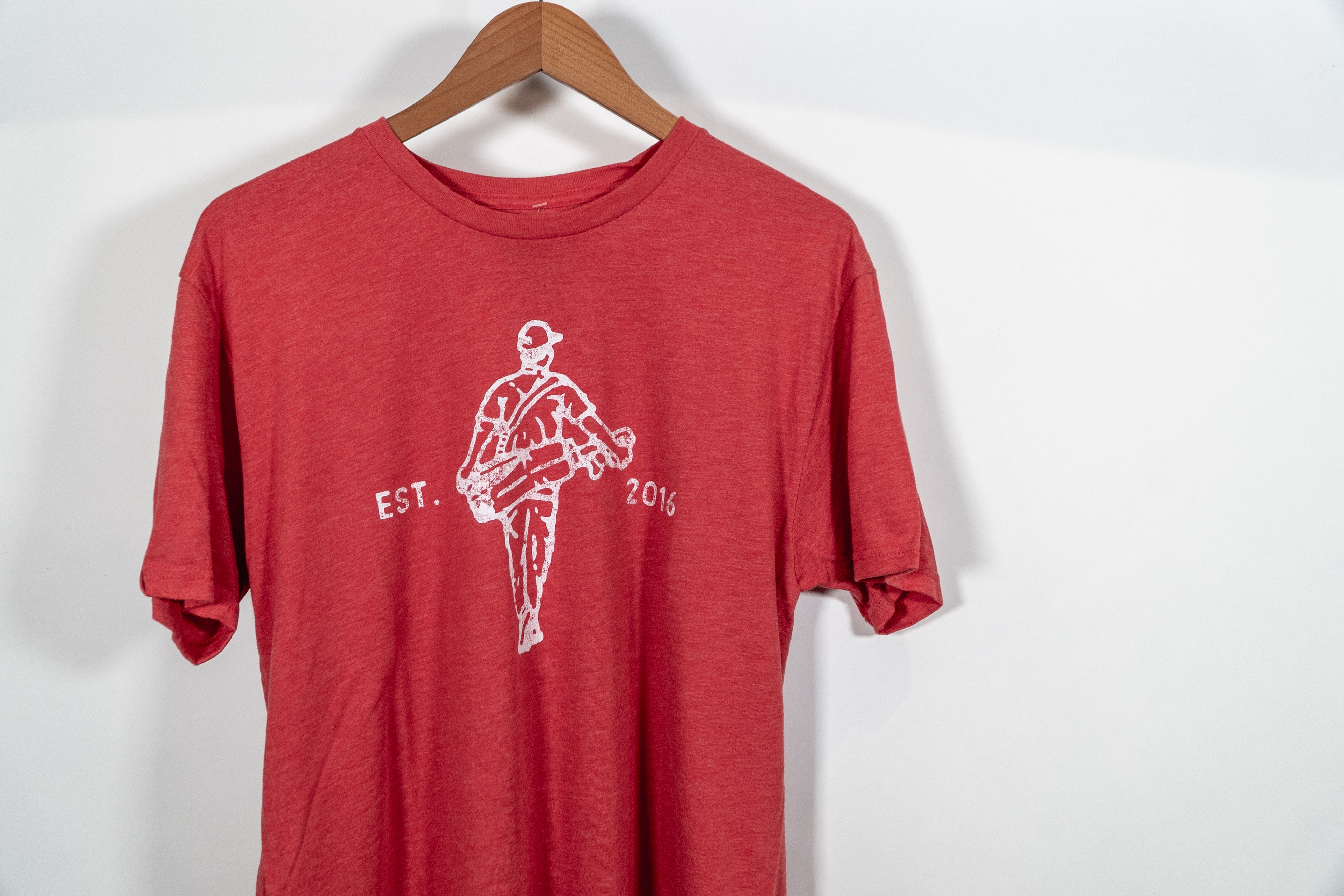 Pebblehurst - "Walker" T-Shirt