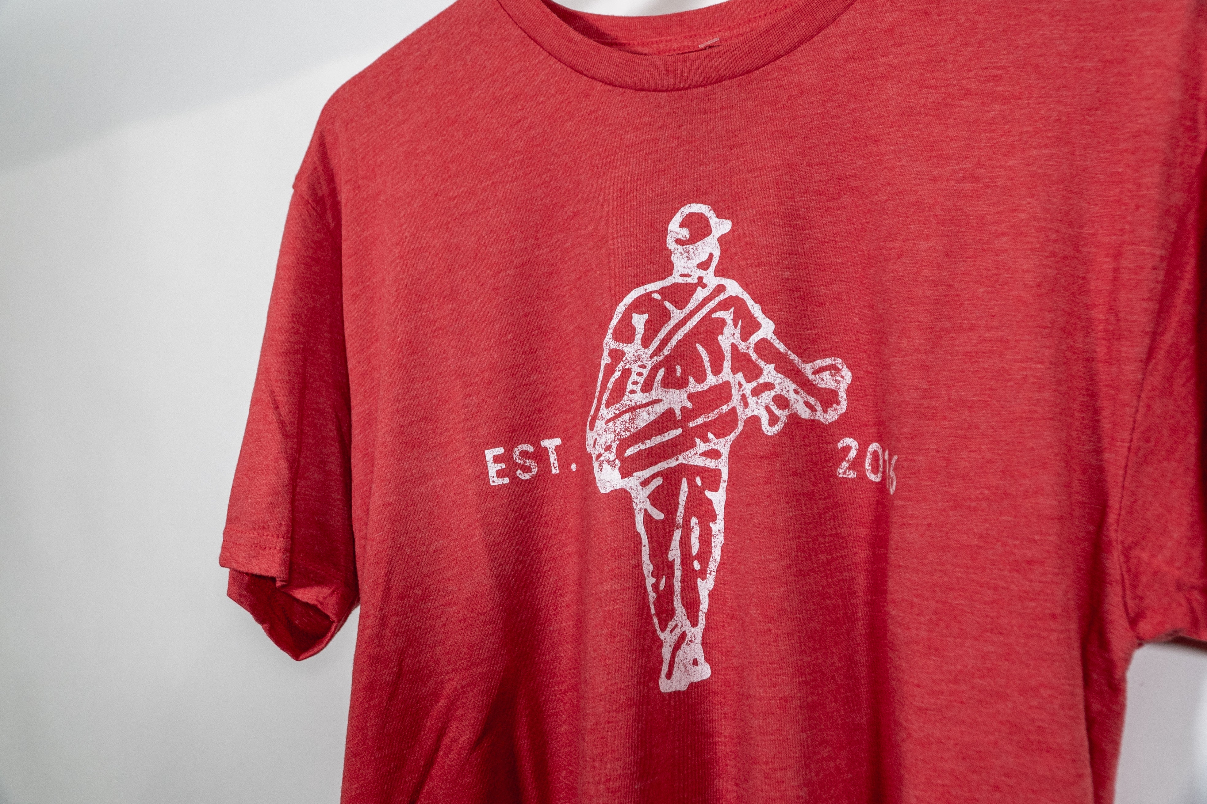 Pebblehurst - "Walker" T-Shirt