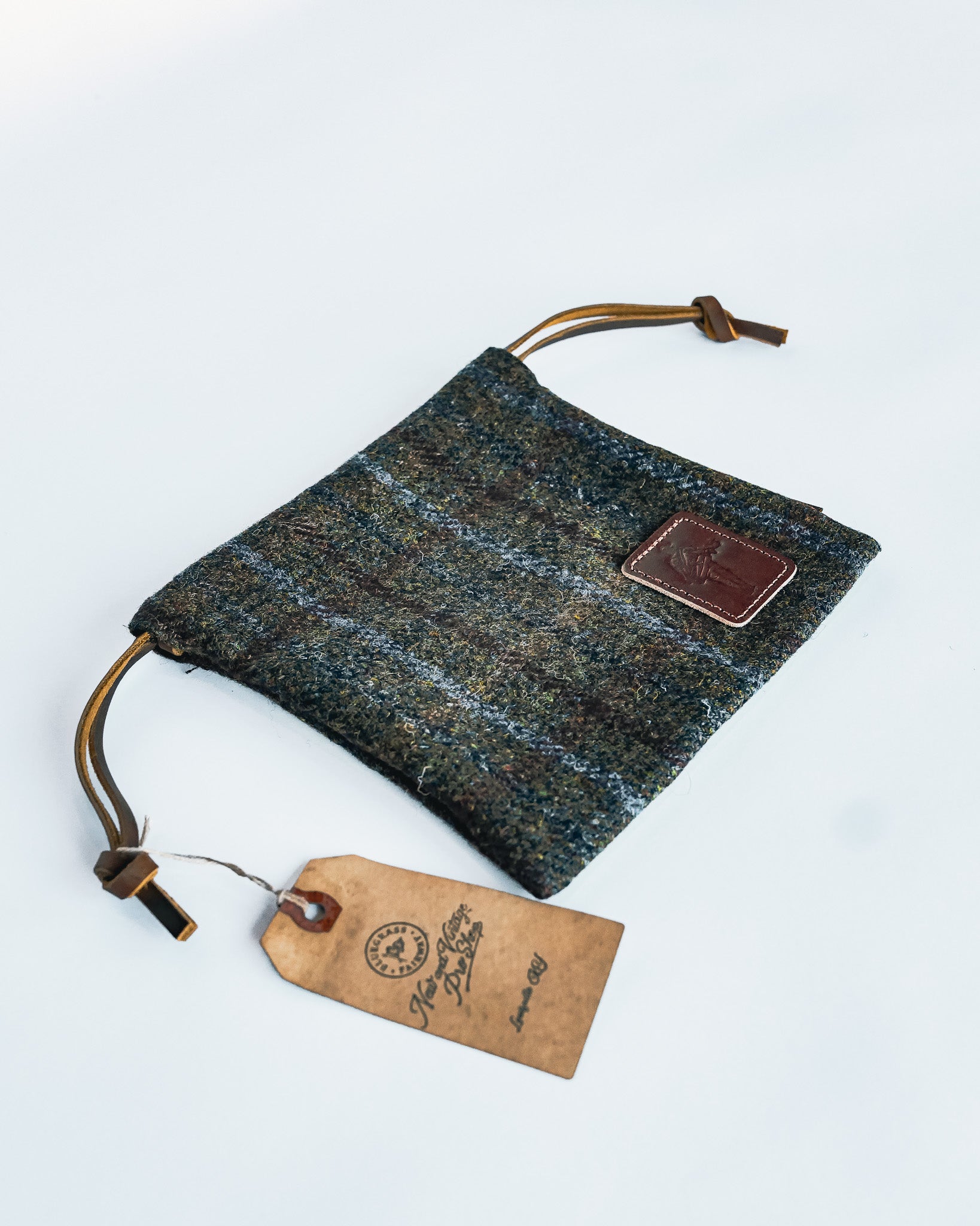 Bluegrass Fairway - Harris Tweed Drawstring Valuables Pouch