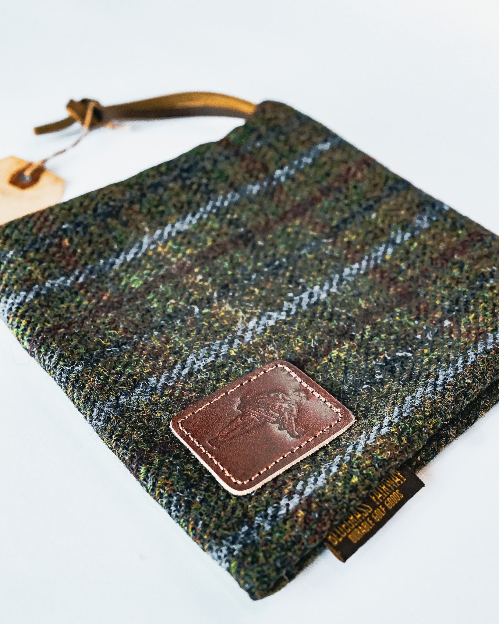 Bluegrass Fairway - Harris Tweed Drawstring Valuables Pouch
