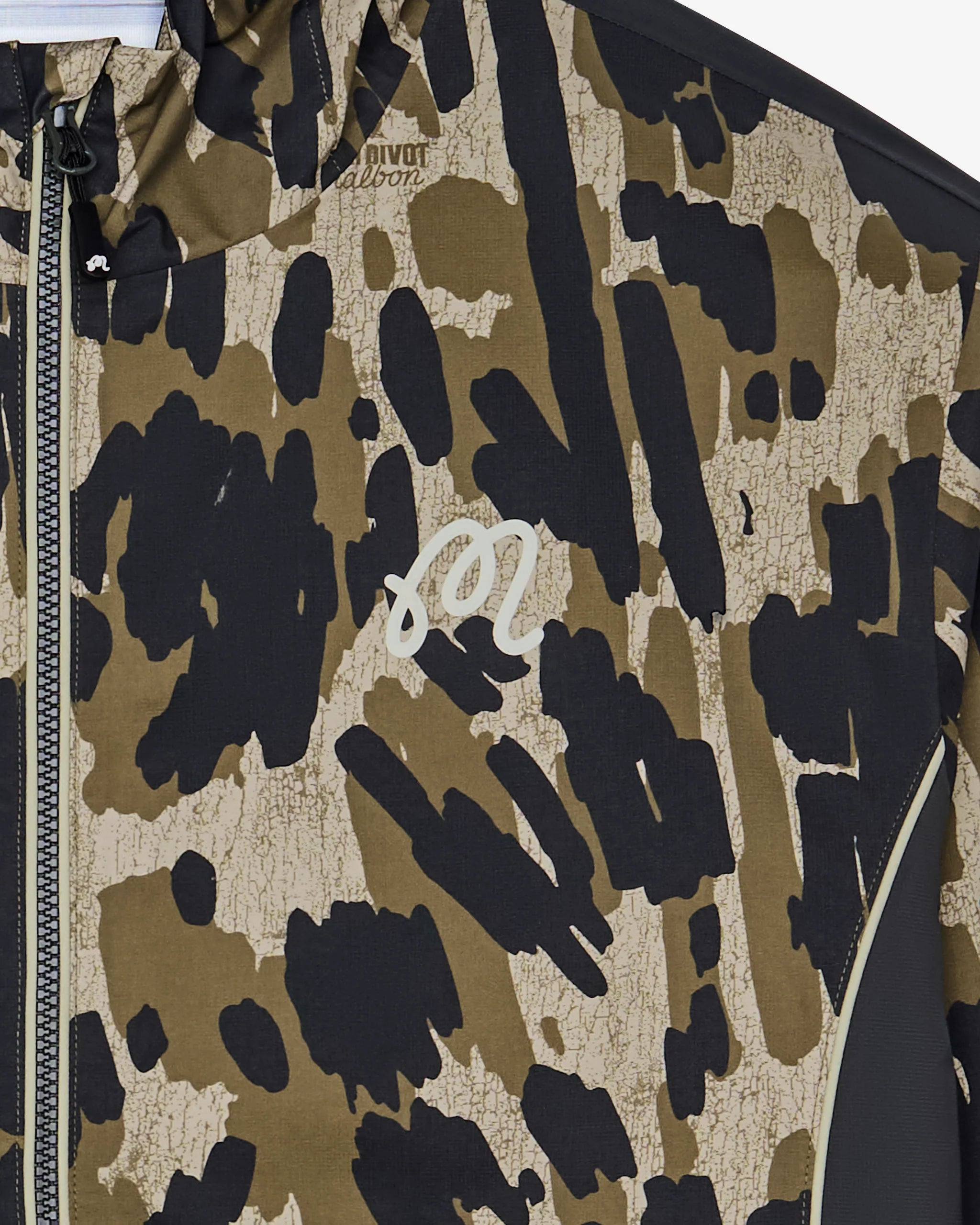 Malbon - Tour Divot Camo Rain Jacket