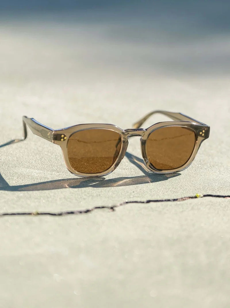 RAEN - RUNE (Ghost / Vibrant Brown)