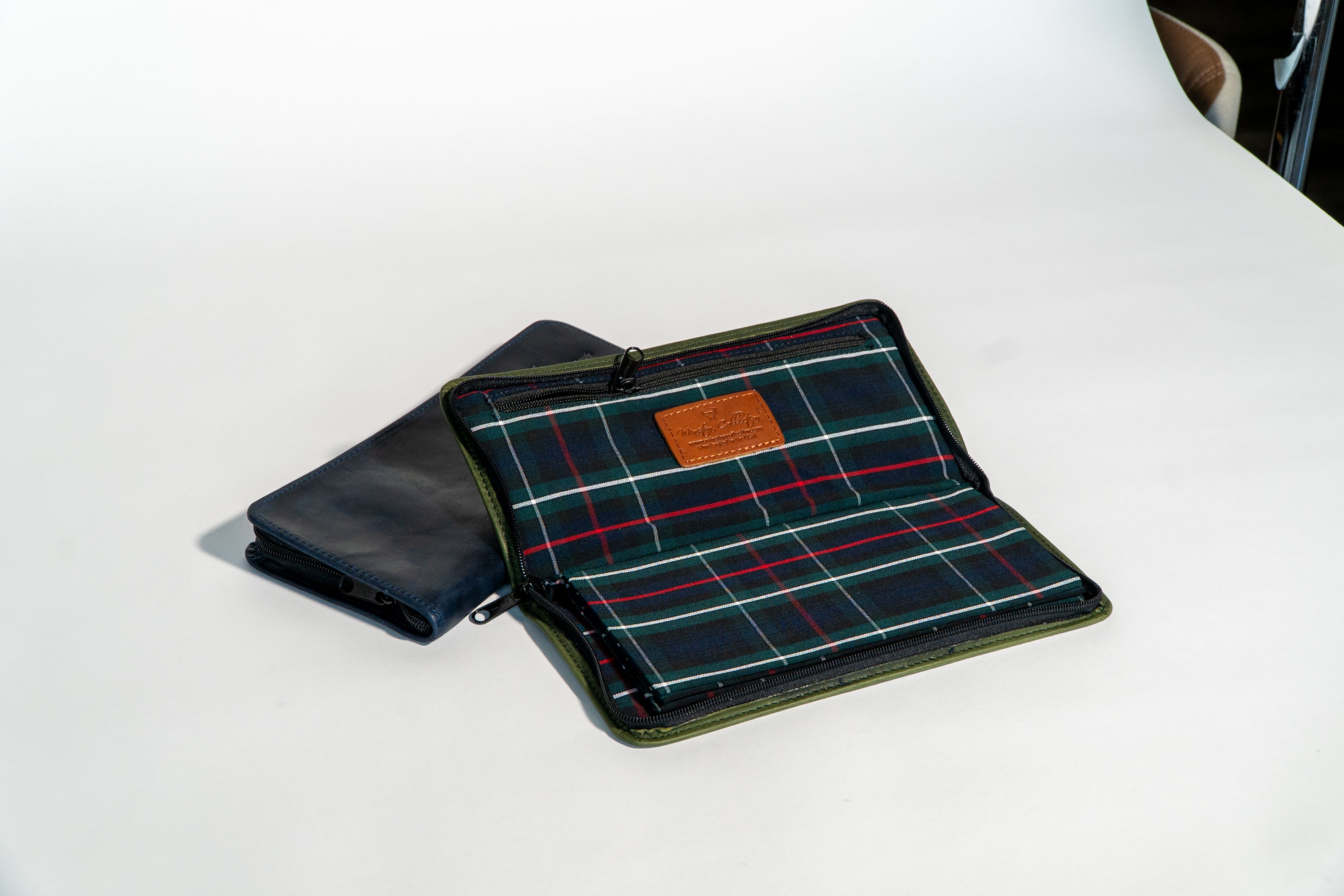 Pebblehurst - Winston Glove Stash Book (Premium Pull Up Leather)