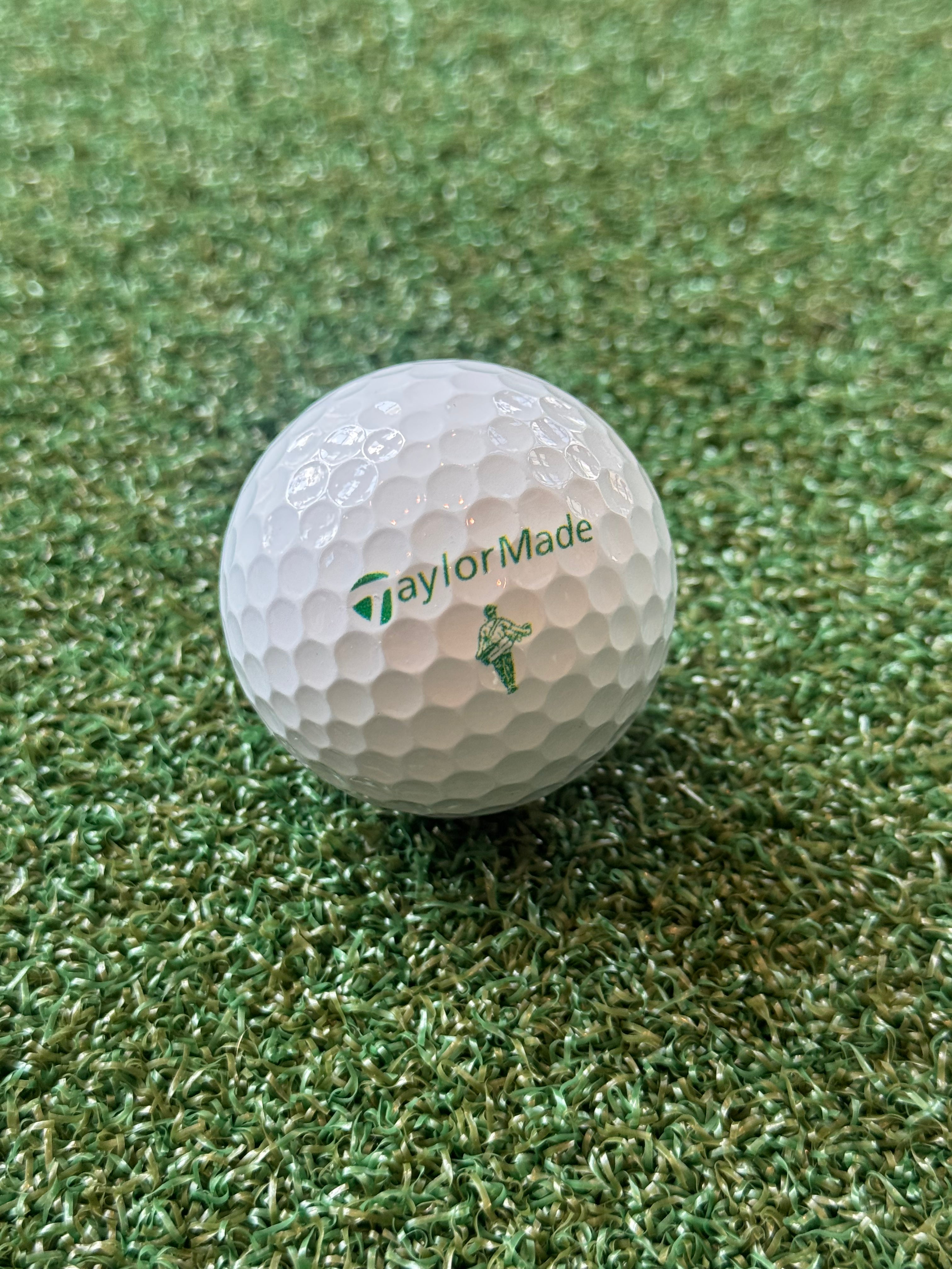 TaylorMade - TP5x MySymbol Pebblehurst Walker Logo