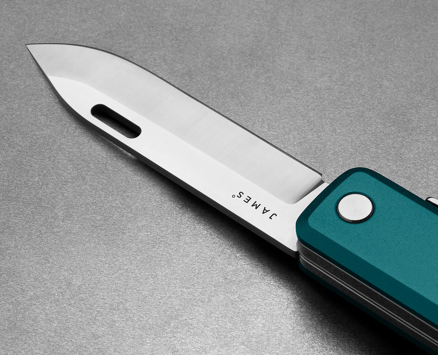 The James Brand - The Ellis