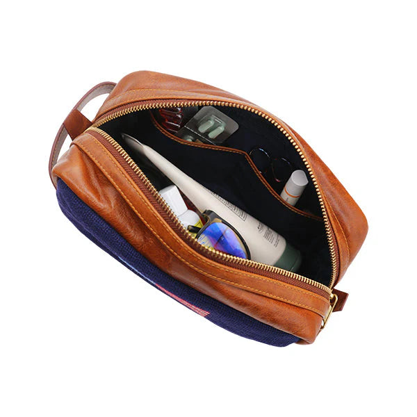 Smathers & Branson - St Andrews Scene Toiletry Bag